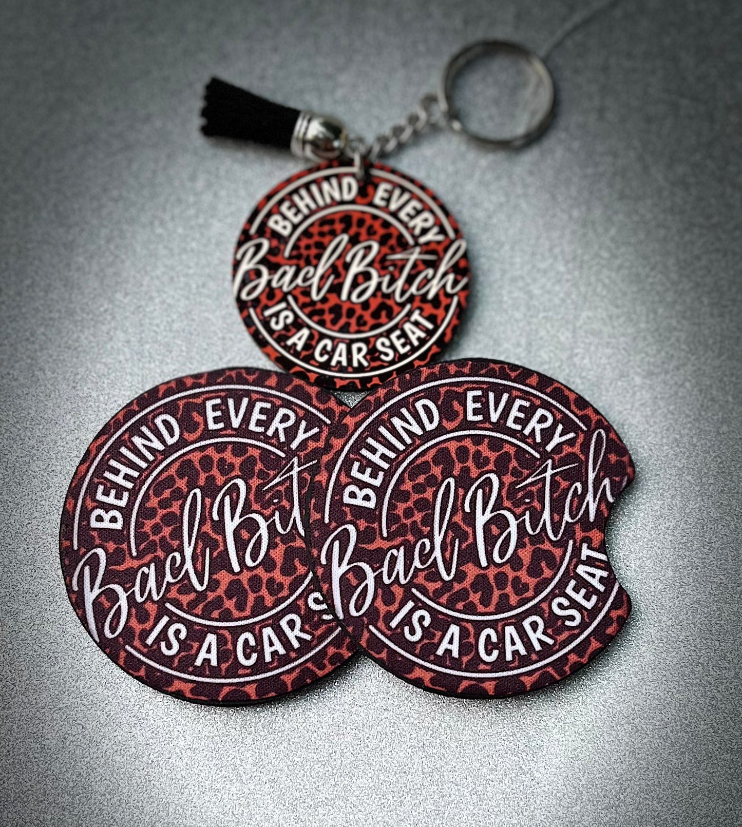 Keychain/coaster set