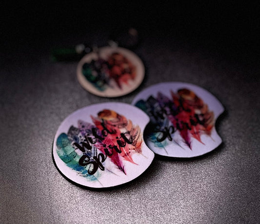 Keychain/coaster set